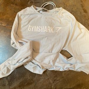 Gym shark crop top